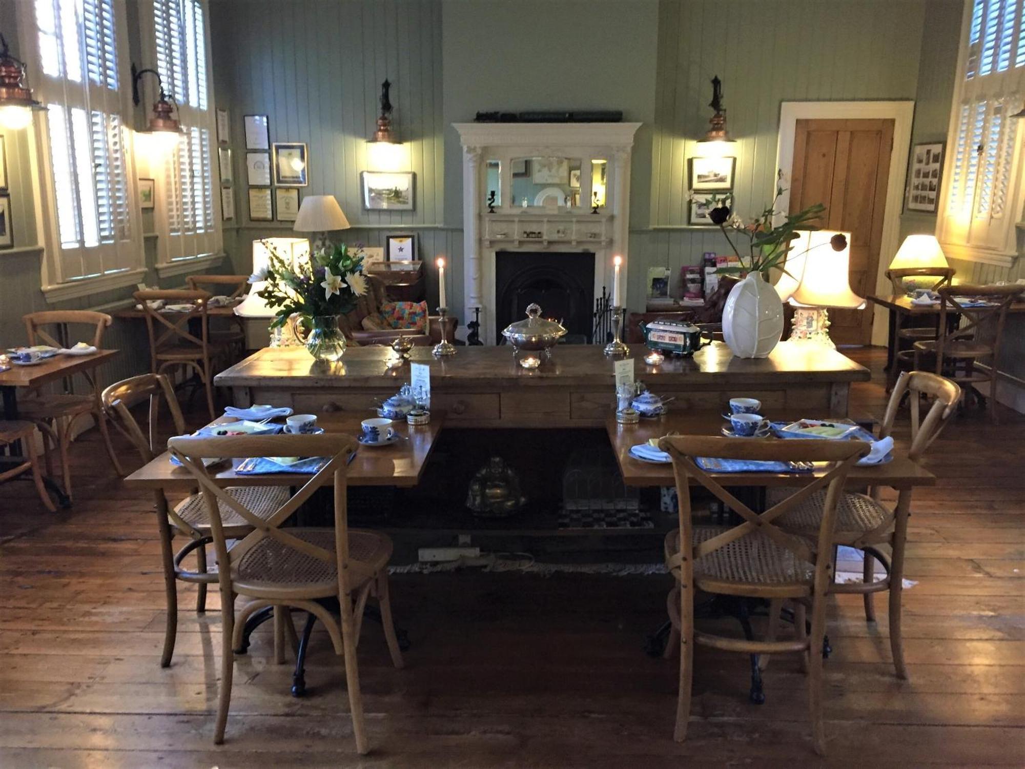 Bed and Breakfast The Old Railway Station Petworth Esterno foto