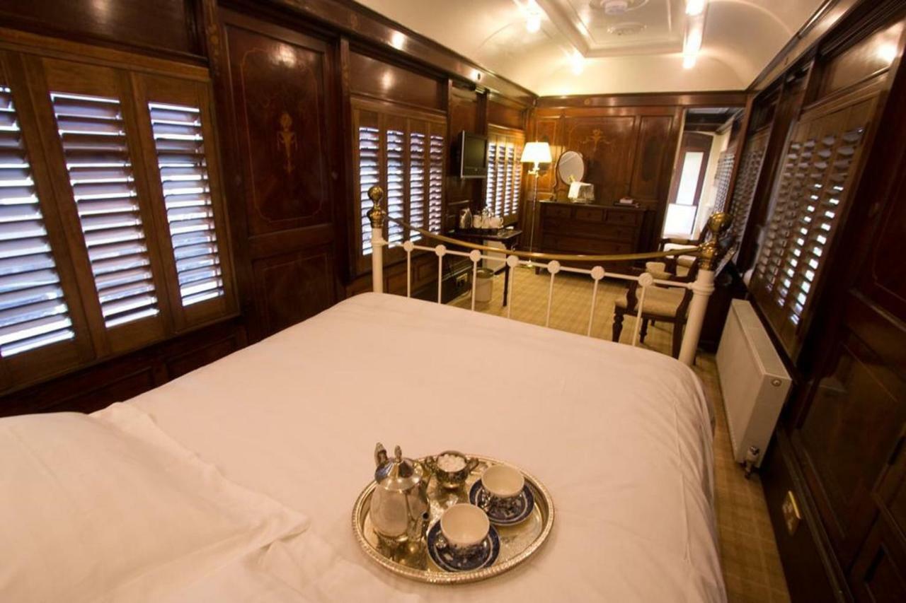 Bed and Breakfast The Old Railway Station Petworth Esterno foto